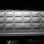 【T-01B】 QWERTYきーぼどを入力しやすく