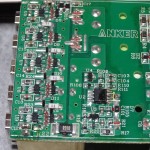 Anker 40WUSBアダプタは 1ポートあたり2.4A以上使用すると そのポートは死ぬ。