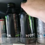 モンスターエナジーに473mlボトル登場。キャップ付くもののいまいち感が・・・ #エナジーは足りてるか #Monster473