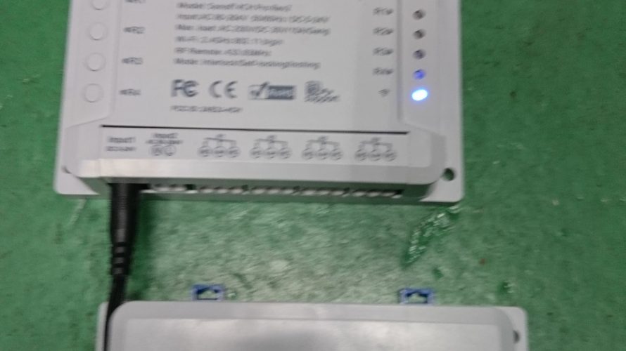 Sonoff 4CH Pro R2 Smart Wifi Switchを買ってみた。